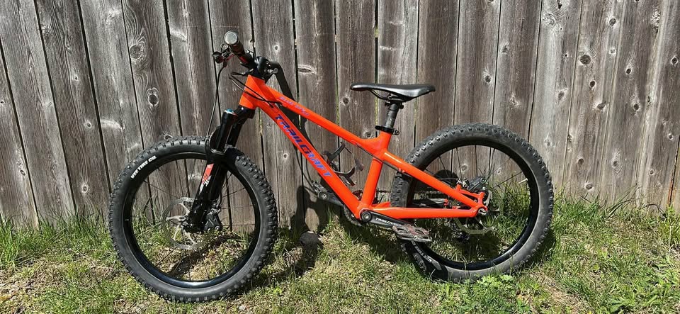 Trailcraft Blue Sky 20” Kids bike