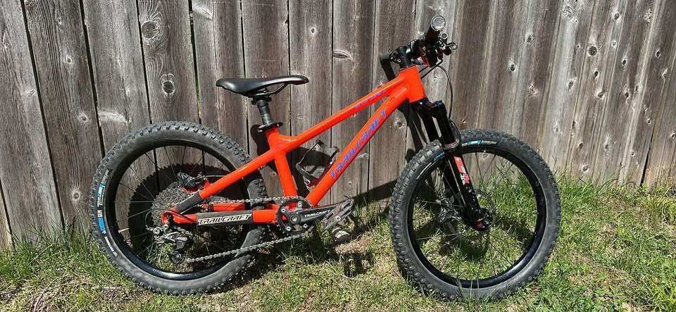 Trailcraft Blue Sky 20” Kids bike